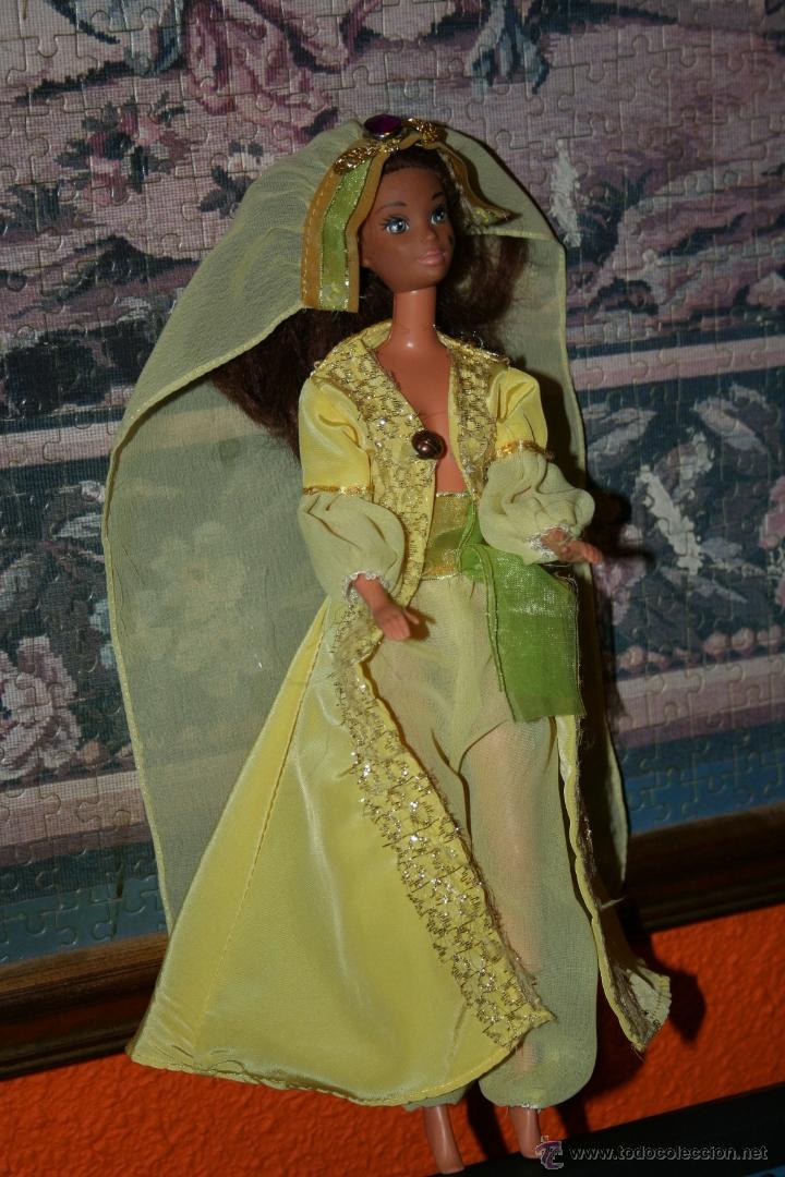 Barbie y Ken: vestido mu&ntilde;eca barbie - Foto 1