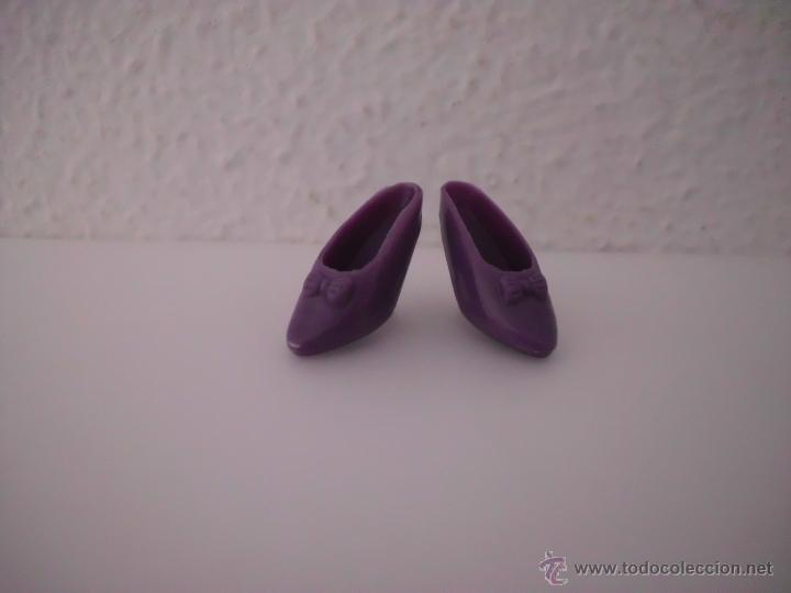 Barbie y Ken: Botas zapatos de la mu&ntilde;eca barbie - Foto 2