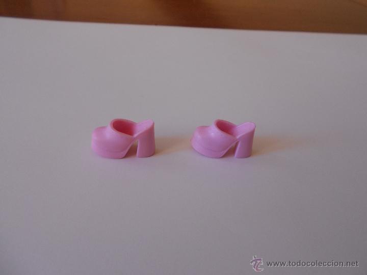 Barbie y Ken: ZAPATOS DE BARBIE. . - Foto 1