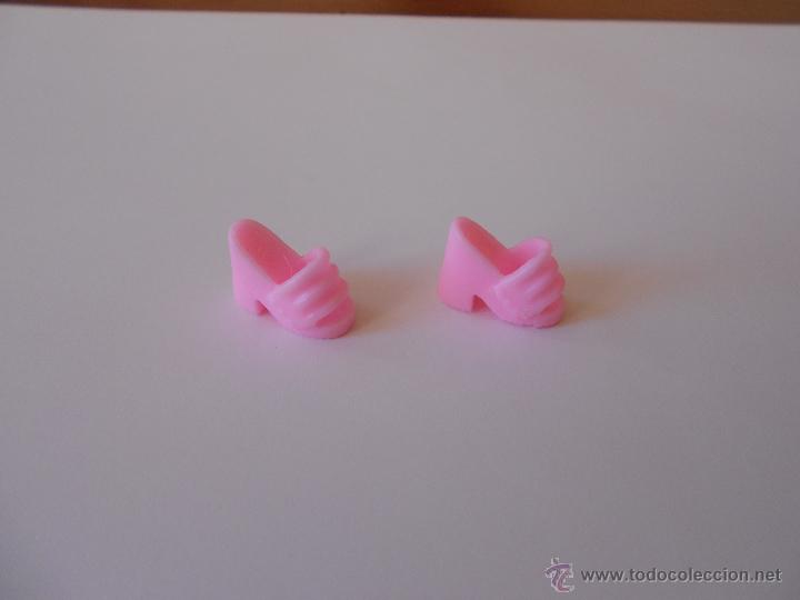 Barbie y Ken: ZAPATOS DE BARBIE. . - Foto 1