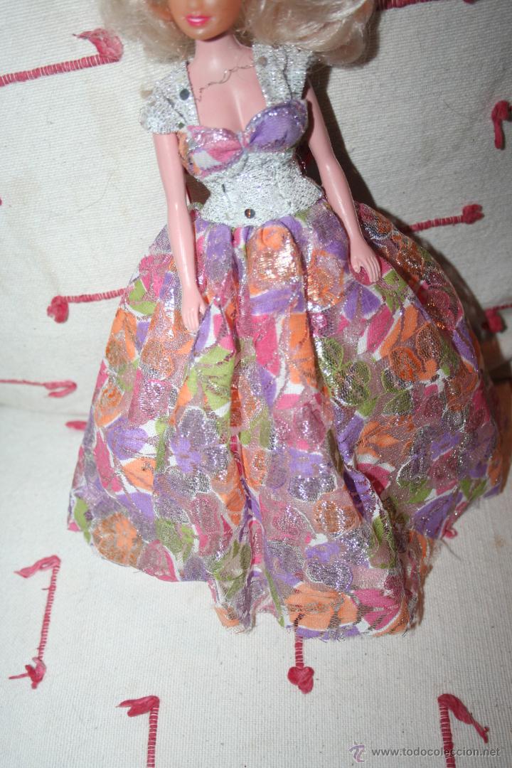 Barbie y Ken: vestido barbie mu&ntilde;eca - Foto 1