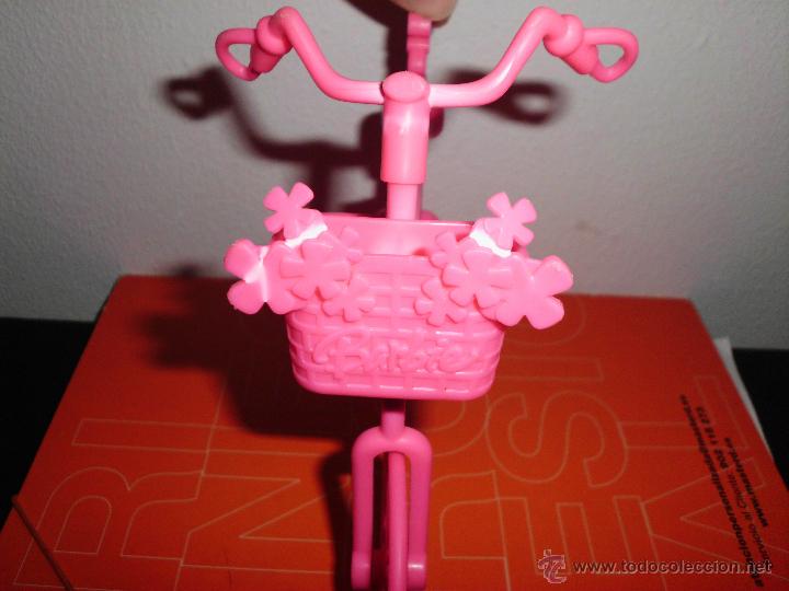 Barbie y Ken: bicicleta rosa mu&ntilde;eca barbie - Foto 4