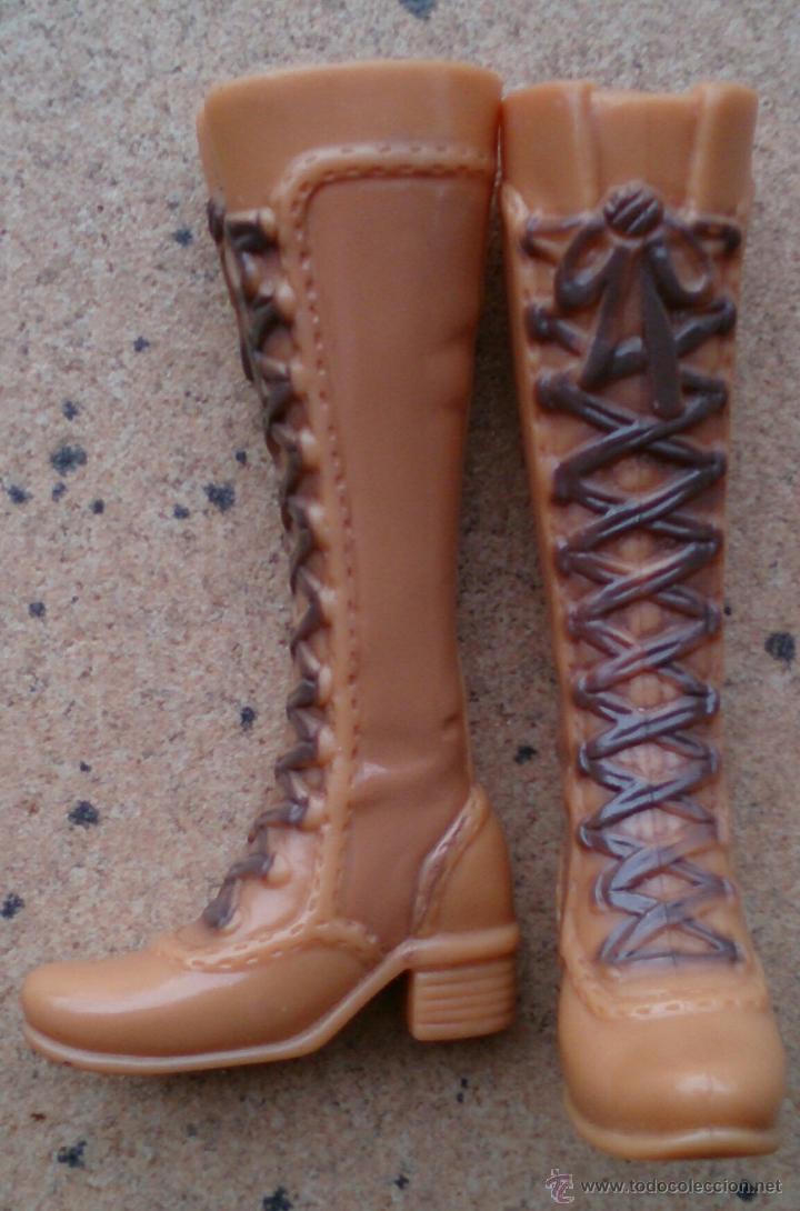 Botas altas marrones con cordones de barbie ori - Vendido en Venta Directa  - 45122833