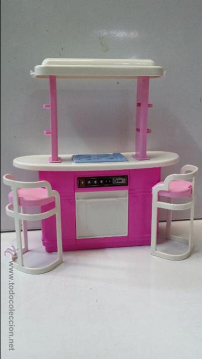 Barbie y Ken: ISLA DE COCINA CON TABURETES BARBIE - Foto 2