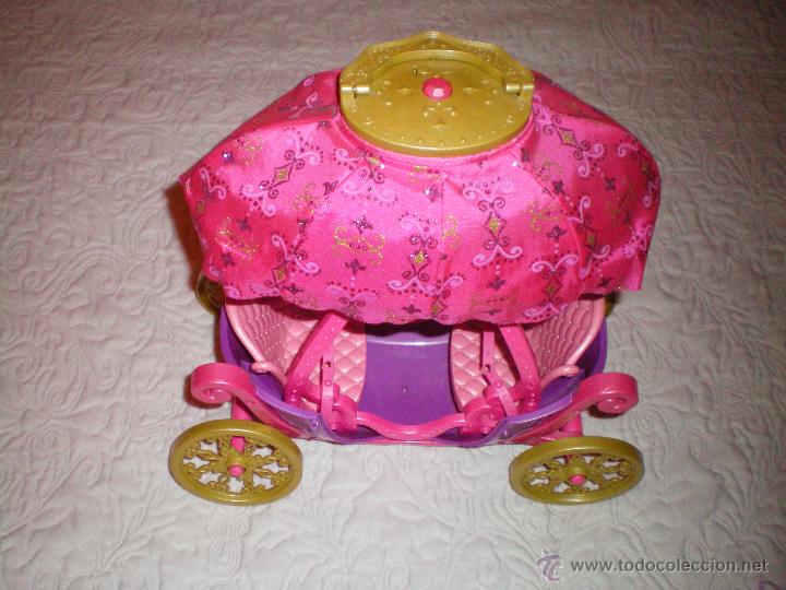 Barbie y Ken: MAGNIFICA CARROZA GLOBO - Foto 2