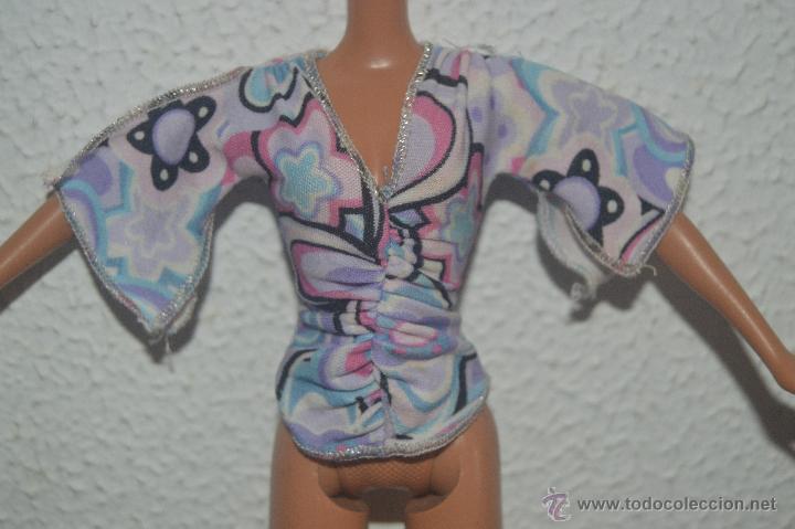 Barbie y Ken: preciosa blusa de mu&ntilde;eca barbie - Foto 1