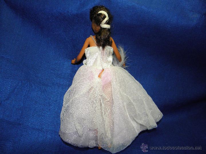 Barbie y Ken: VESTIDO PARA MU&Ntilde;ECA BARBIE - Foto 4