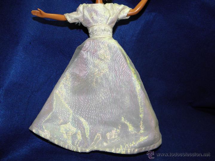 Barbie y Ken: VESTIDO MU&Ntilde;ECA BARBIE - Foto 1