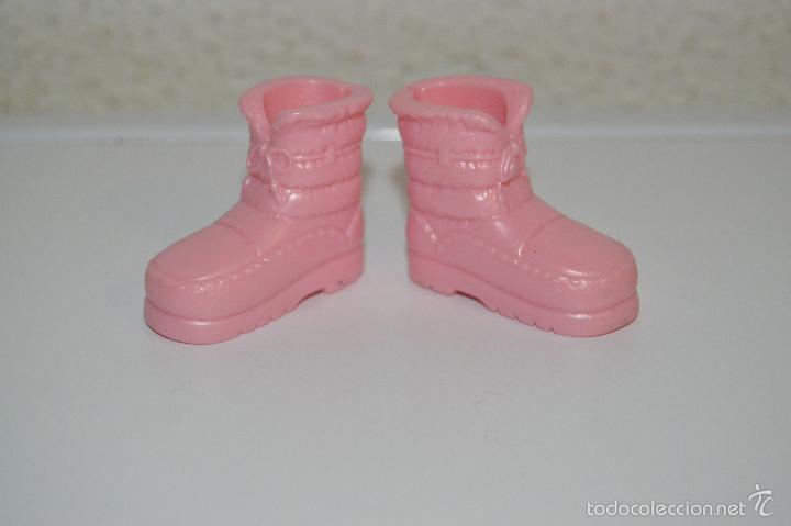 Barbie y Ken: preciosas botas de mu&ntilde;eca barbie - Foto 1