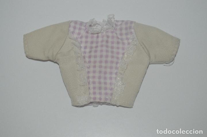 Barbie y Ken: Camiseta de mu&ntilde;eca barbie - Foto 1