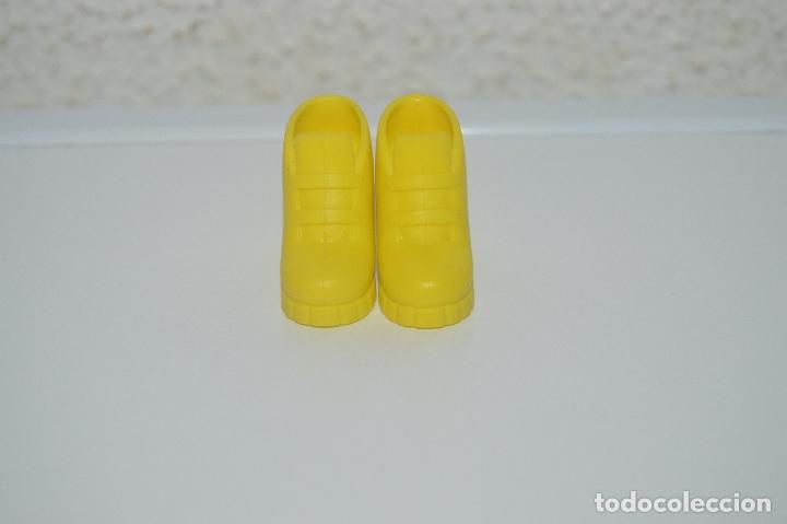 Barbie y Ken: Zapatos de mu&ntilde;eca barbie - Foto 4