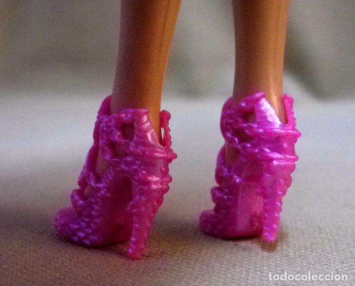 Barbie y Ken: COMPLEMENTO PARA MU&Ntilde;ECA BARBIE, ZAPATO - Foto 3