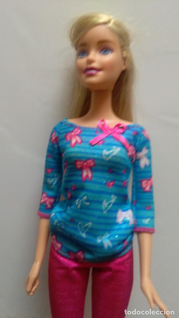 Barbie y Ken: MU&Ntilde;ECA BARBIE DE MATTEL 1999 - Foto 2