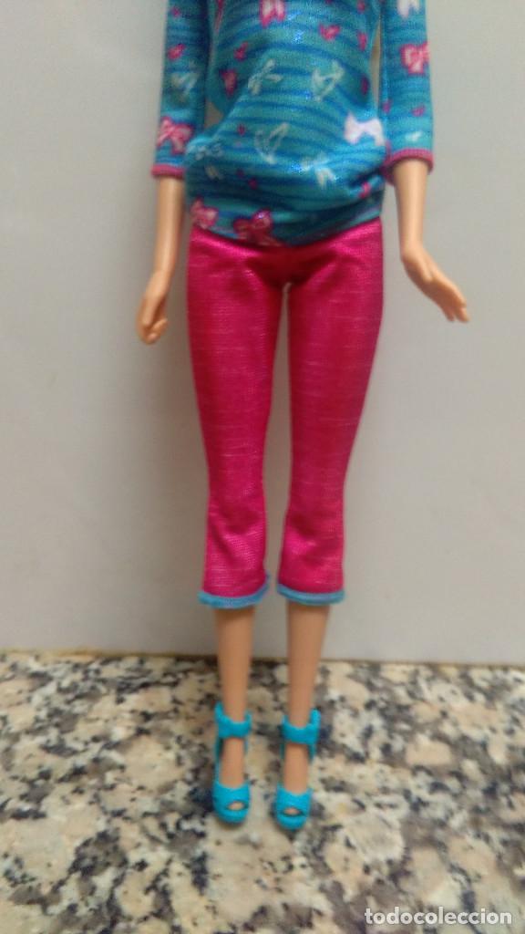 Barbie y Ken: MU&Ntilde;ECA BARBIE DE MATTEL 1999 - Foto 3