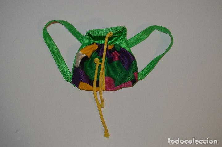 Barbie y Ken: Mochila de mu&ntilde;eca barbie ncb3 - Foto 1