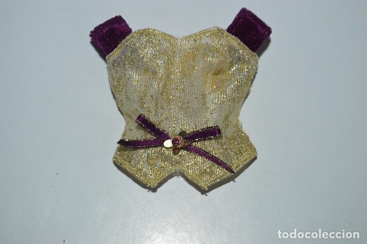 Barbie y Ken: Blusa corset de mu&ntilde;eca barbie - Foto 1
