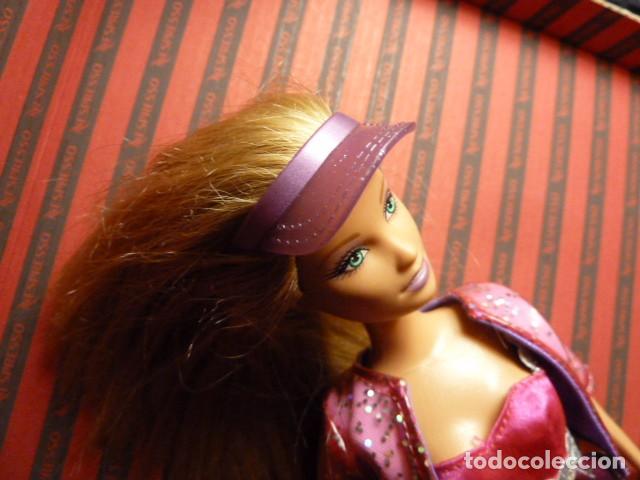 Barbie y Ken: Visera original Barbie Myscene - Foto 2