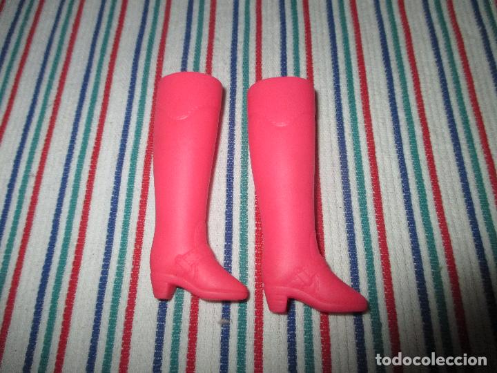 Barbie y Ken: BOTAS BARBIE - Foto 1