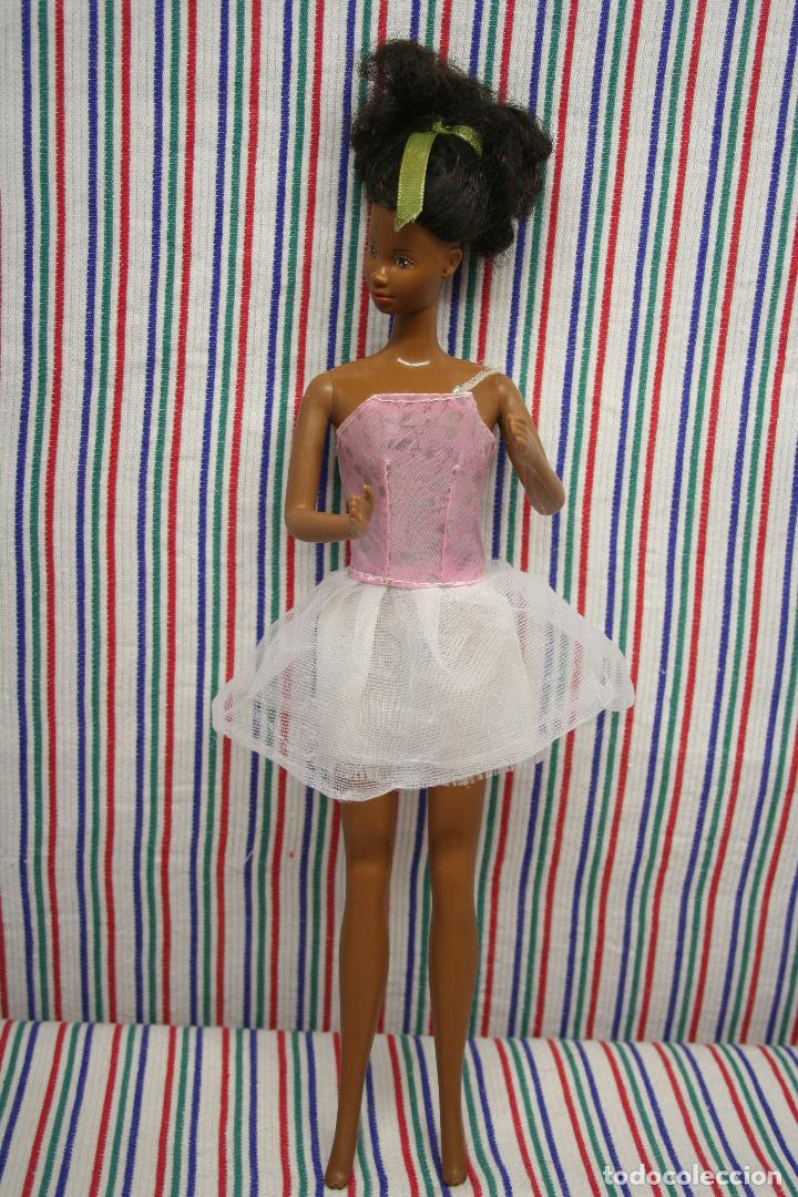 Barbie y Ken: BARBIE VESTIDO - Foto 2