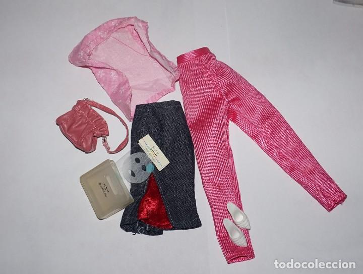 Barbie y Ken: Lote ropa y complementos para Barbie o similar - Foto 1