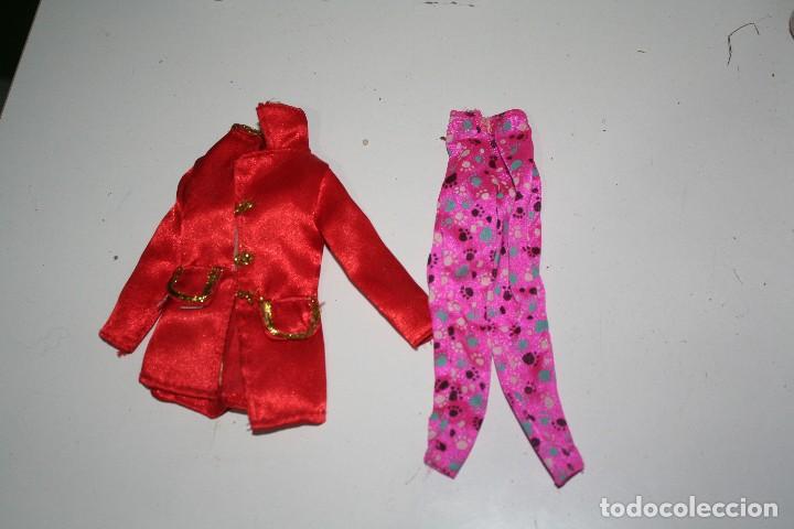 Barbie y Ken: lote ropa mu&ntilde;eco mu&ntilde;eca barbie - Foto 1