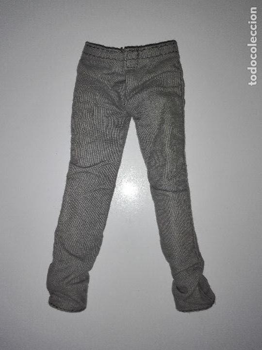 Barbie y Ken: pantalon de mu&ntilde;eco ken - Foto 1