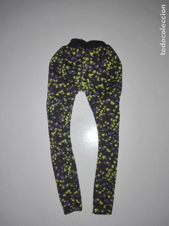 Barbie y Ken: Pantalon de mu&ntilde;eca barbie - Foto 2