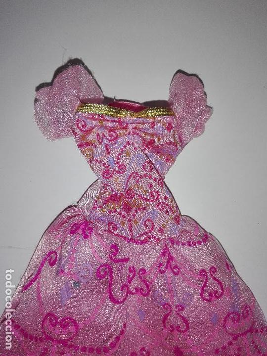 Barbie y Ken: Vestido de mu&ntilde;eca barbie - Foto 2