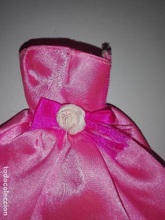 Barbie y Ken: Vestido para mu&ntilde;eca Barbie - Foto 2