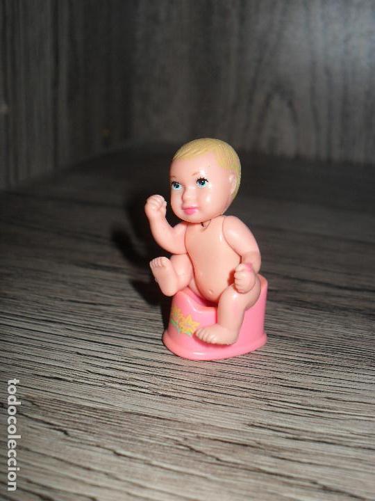 le bébé de barbie