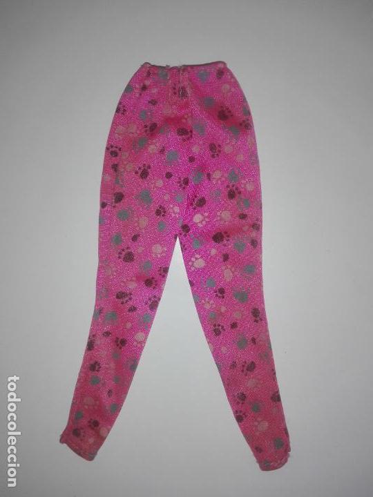 Barbie y Ken: Pantalon de mu&ntilde;eca barbie - Foto 2