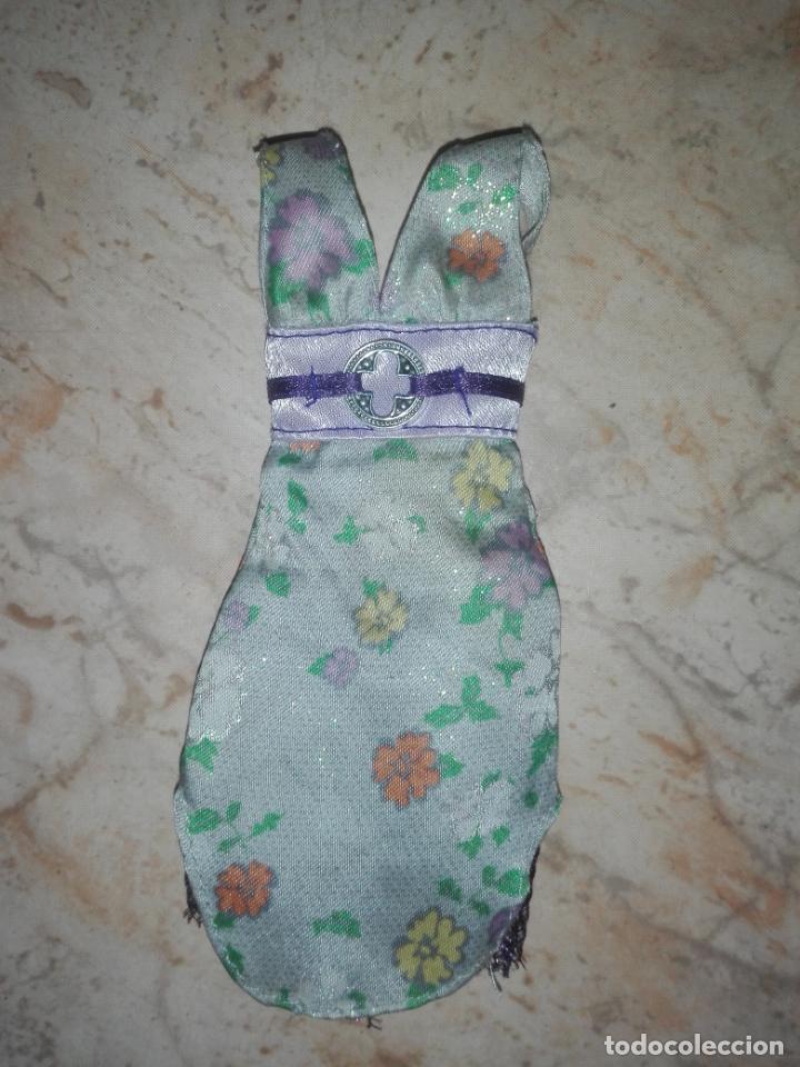 Barbie y Ken: Vestido de mu&ntilde;eca barbie - Foto 1