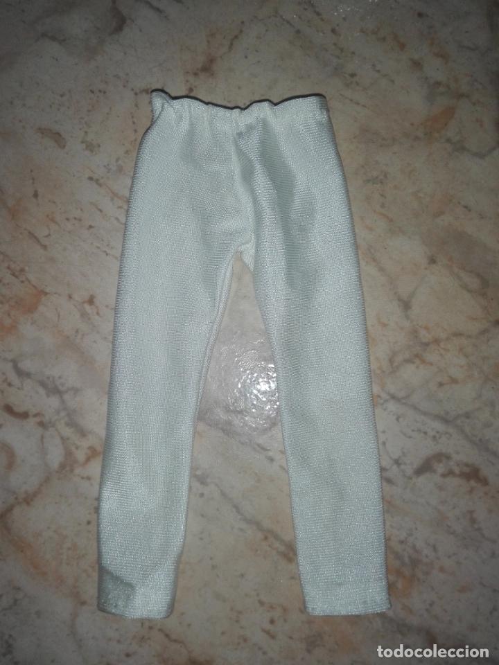 Barbie y Ken: pantalon de mu&ntilde;eco ken - Foto 1