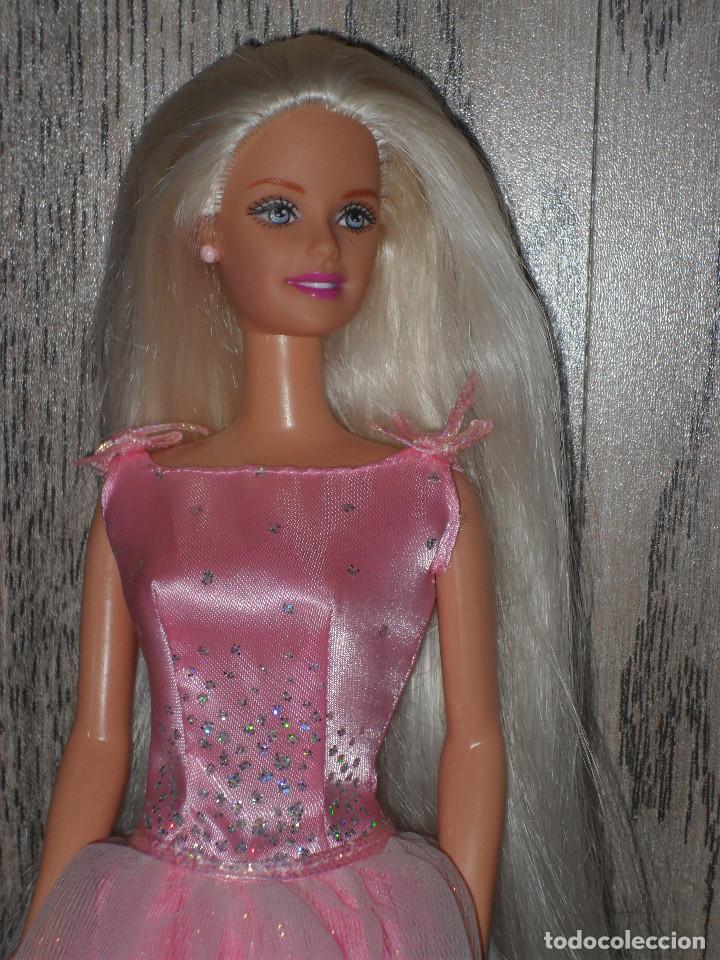 Barbie y Ken: Mu&ntilde;eca Barbie Princesa Arcoiris Mattel - Foto 4
