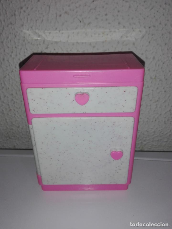 Barbie y Ken: mueble comoda de Mu&ntilde;eca barbie - Foto 1