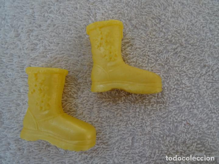 Barbie y Ken: BARBIE Y KEN - BOTAS AMARILLAS - Foto 1