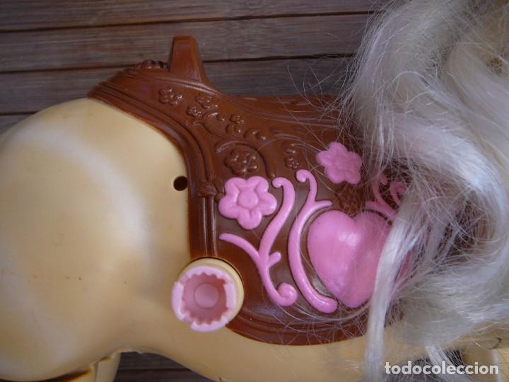 Barbie y Ken: Caballo Mattel 2005. Barbie - Foto 3