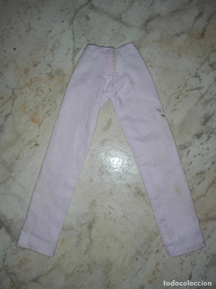 Barbie y Ken: Pantalon para mu&ntilde;eca barbie - Foto 2