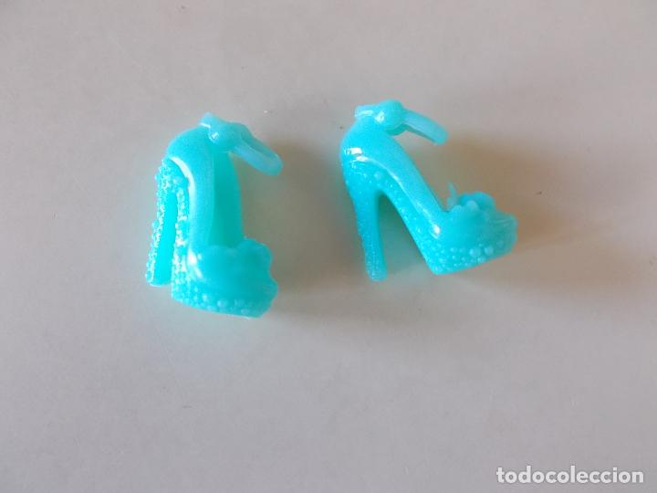 Barbie y Ken: Zapatos para Barbie - Foto 1