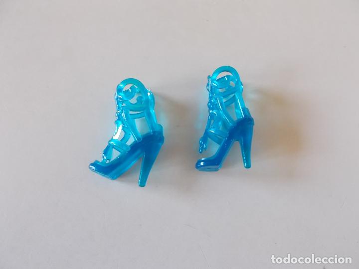 Barbie y Ken: Zapatos para Barbie - Foto 1