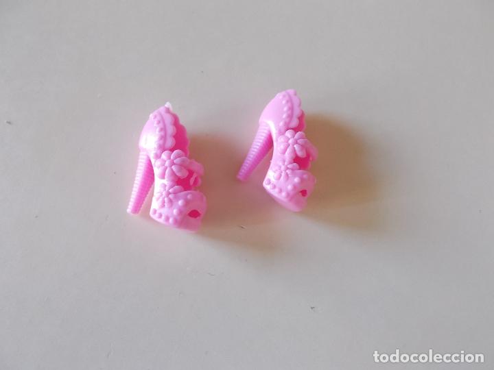 Barbie y Ken: Zapatos para Barbie - Foto 1