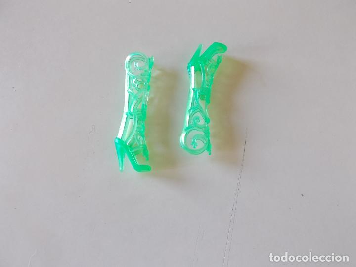 Barbie y Ken: Botas para Barbie - Foto 1