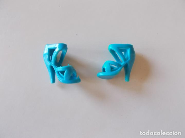 Barbie y Ken: Zapatos para Barbie - Foto 1