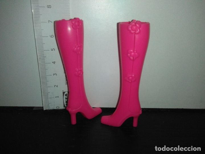 Barbie y Ken: botas zapatos de mu&ntilde;eca barbie - Foto 3