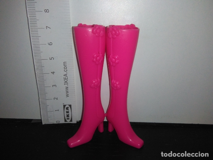 Barbie y Ken: botas zapatos de mu&ntilde;eca barbie - Foto 1