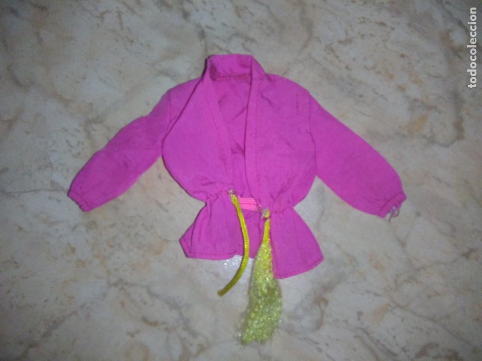 Barbie y Ken: Chaqueta de mu&ntilde;eca barbie - Foto 1
