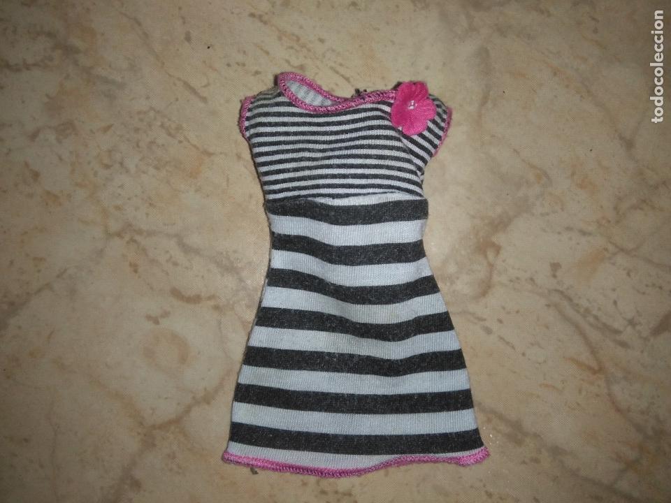Barbie y Ken: vestido de mu&ntilde;eca Barbie - Foto 1