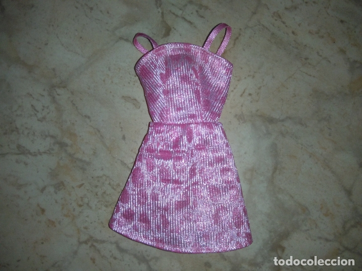 Barbie y Ken: vestido de mu&ntilde;eca Barbie - Foto 1