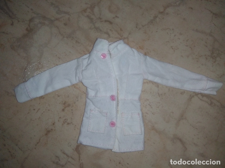 Barbie y Ken: Blusa de mu&ntilde;eca barbie - Foto 1