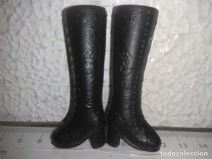 Barbie y Ken: botas para mu&ntilde;eca barbie ncl - Foto 1